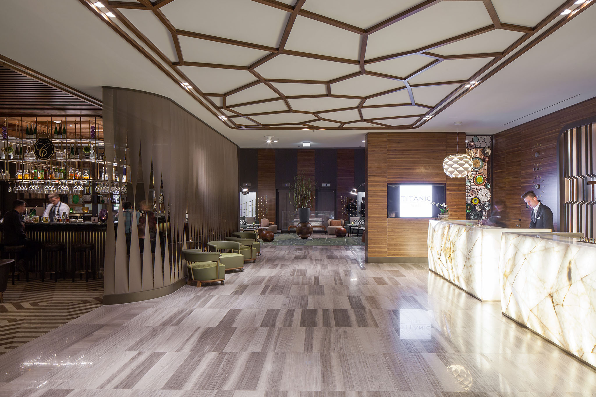 Titanic Hotel Berlin Bernhard Schramm B ro F r Bildwelten Fotografie